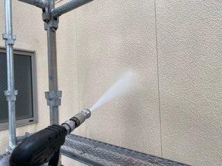 外壁サイディング高圧洗浄状況