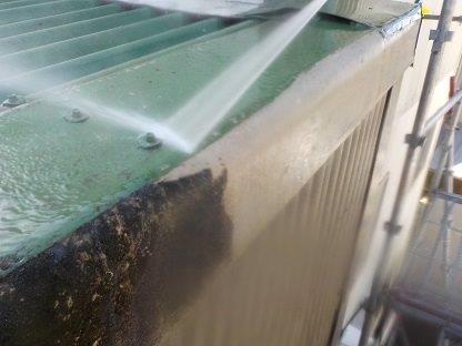 屋根スレート塗装前高圧洗浄