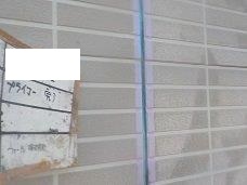 外壁サイディング目地コーキングプライマー塗布完了