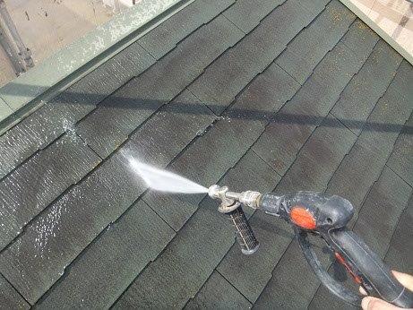 屋根塗装前高圧洗浄