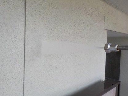 外壁サイディング塗装前高圧洗浄状況