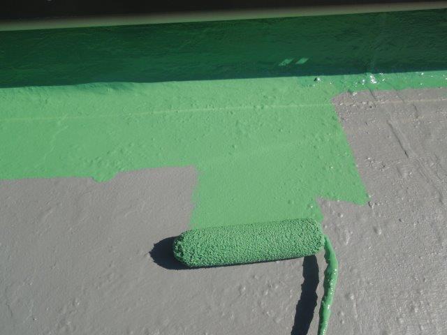 バルコニー防水トップコート塗装状況