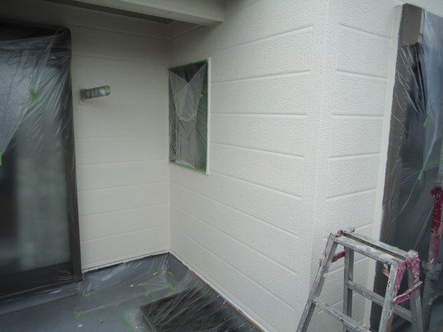 外壁サイディング断熱塗料トップコート塗装完了