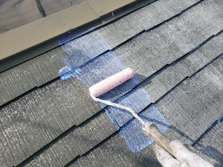 屋根キルコ断熱塗料塗装下塗り塗装状況