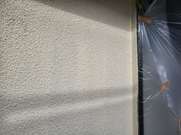 8・外壁サイディングキルコ断熱塗料塗装主材1層目塗装完了
