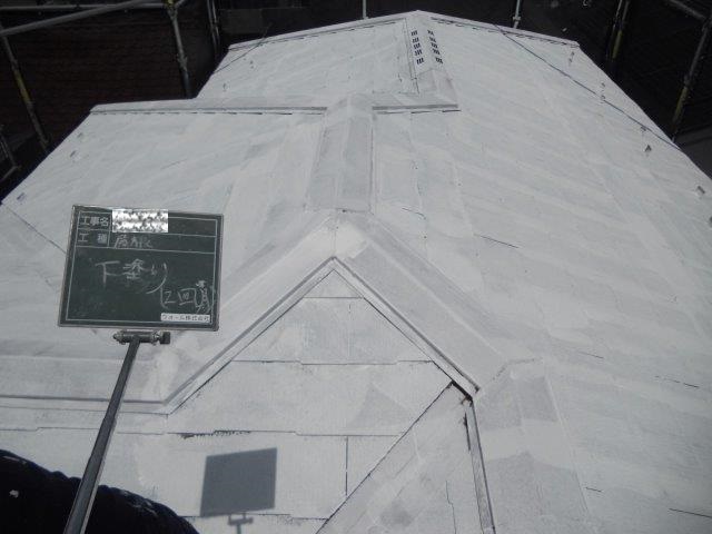 21：屋根カラーベスト遮断熱塗料塗装断熱塗料1層目塗装完了