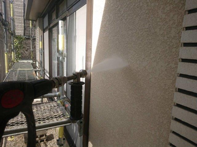 2：外壁サイディング高圧洗浄