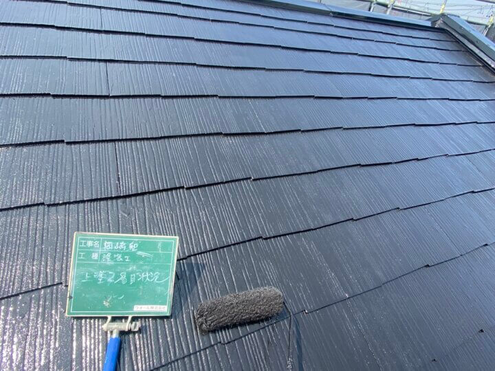 20:カラーベスト屋根フッ素塗料塗装上塗り塗装状況