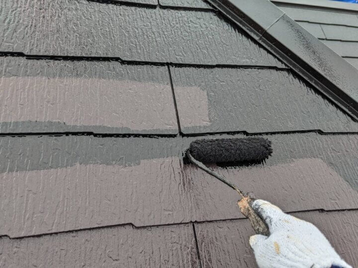 29:屋根上塗り塗装状況