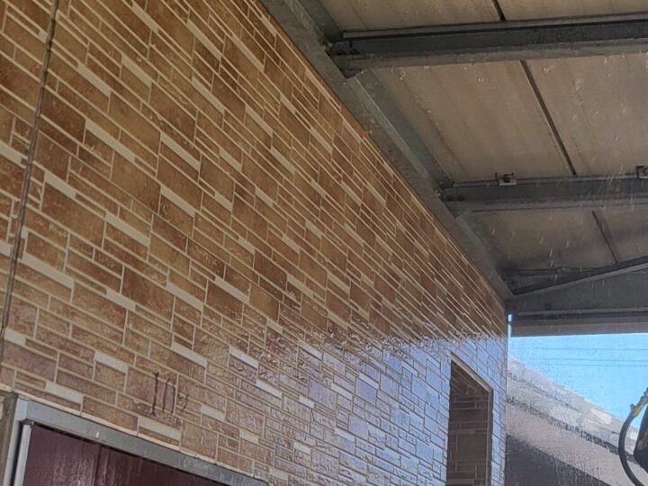 外壁下塗り塗装完了