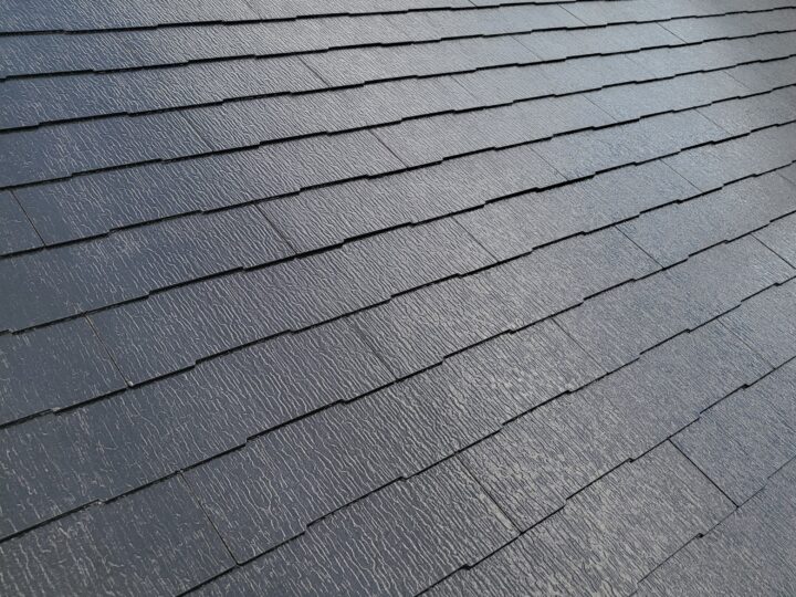 屋根上塗り塗装完了