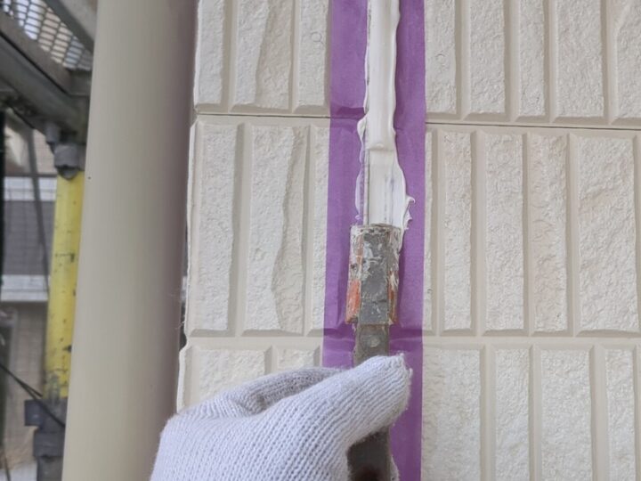 外壁目地コーキングならし