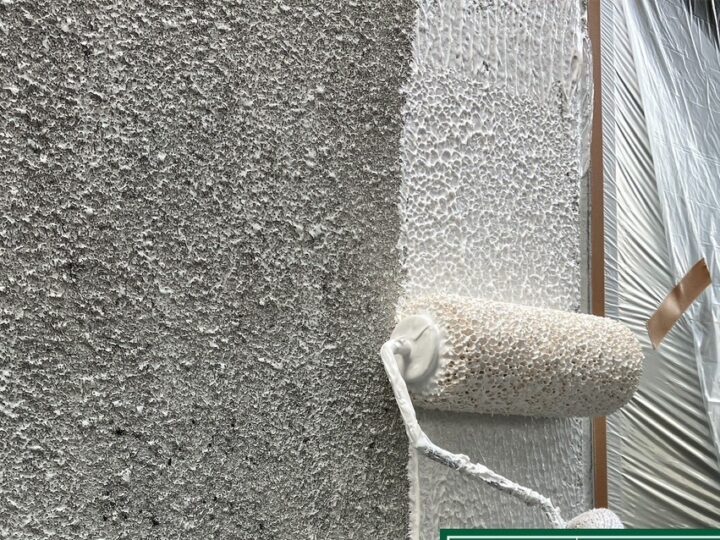外壁下塗りマスチック塗装